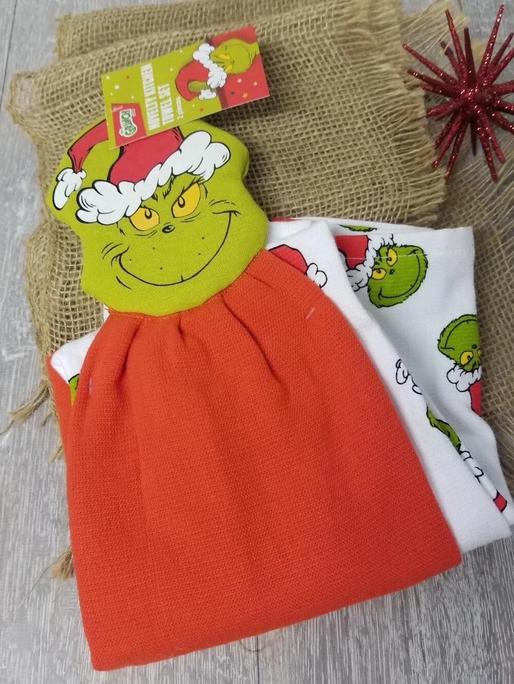 The Grinch Novelty Kitchen Towel Set